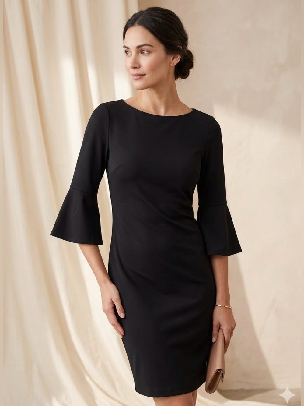 Ladies Shelby & Palmer Black Bell-Sleeve Sheath Dress. Size 8 Party prom 1135